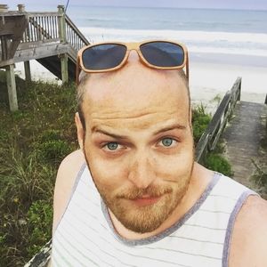 Meet your Posher, Joshua